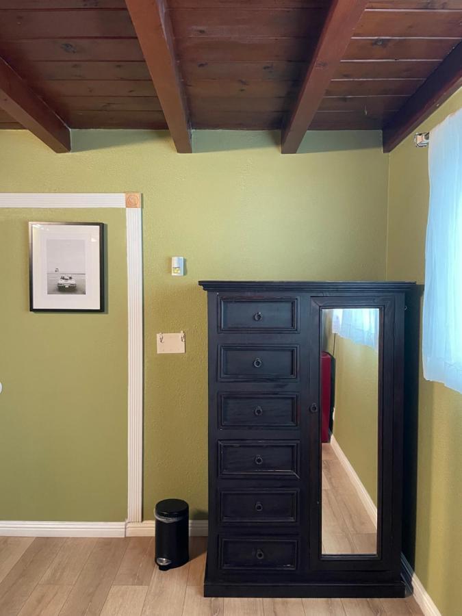 Private Room In La With Free Wifi And Tv With Shared Kitchen Los Angeles Exterior photo