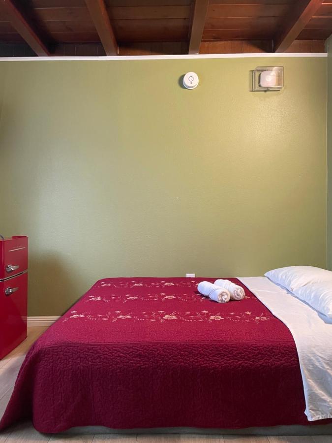 Private Room In La With Free Wifi And Tv With Shared Kitchen Los Angeles Exterior photo