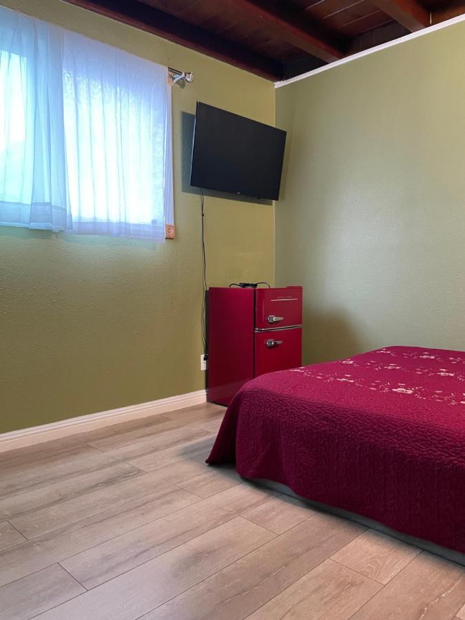 Private Room In La With Free Wifi And Tv With Shared Kitchen Los Angeles Exterior photo