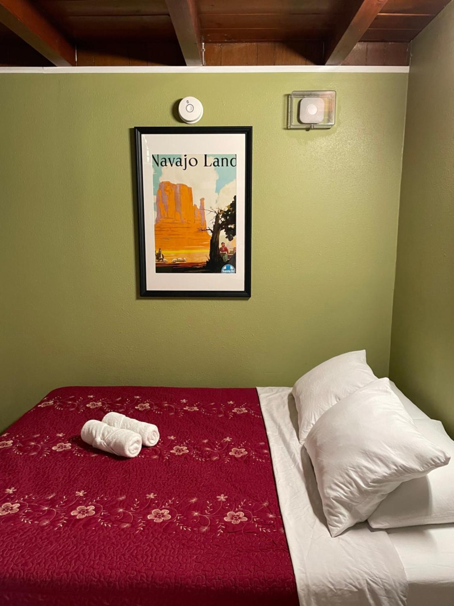 Private Room In La With Free Wifi And Tv With Shared Kitchen Los Angeles Exterior photo