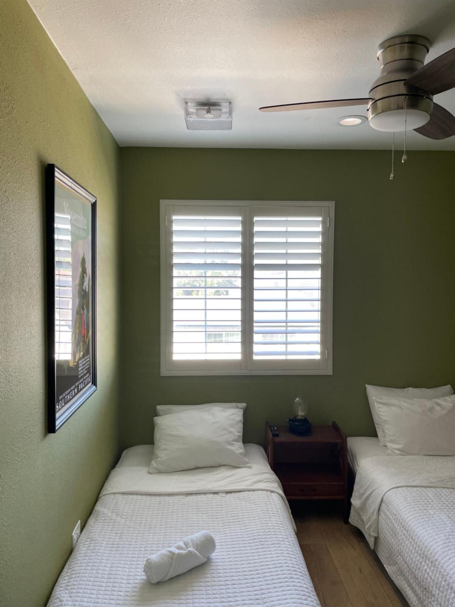 Private Room In La With Free Wifi And Tv With Shared Kitchen Los Angeles Exterior photo